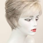 Tracy (short wig) Short Wig 26 Silver Mink 