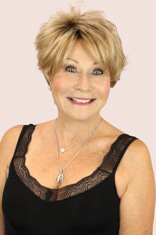 Cristi  w/ Roots (short wig)