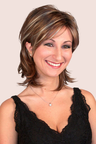 Katie w/ Roots (medium wig)