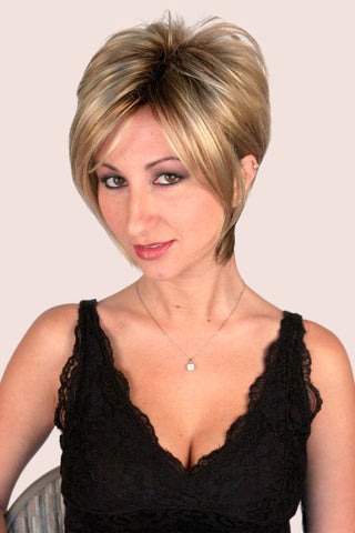 Kelly w/ Roots (short wig)