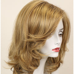 Butter Pecan-R wig color