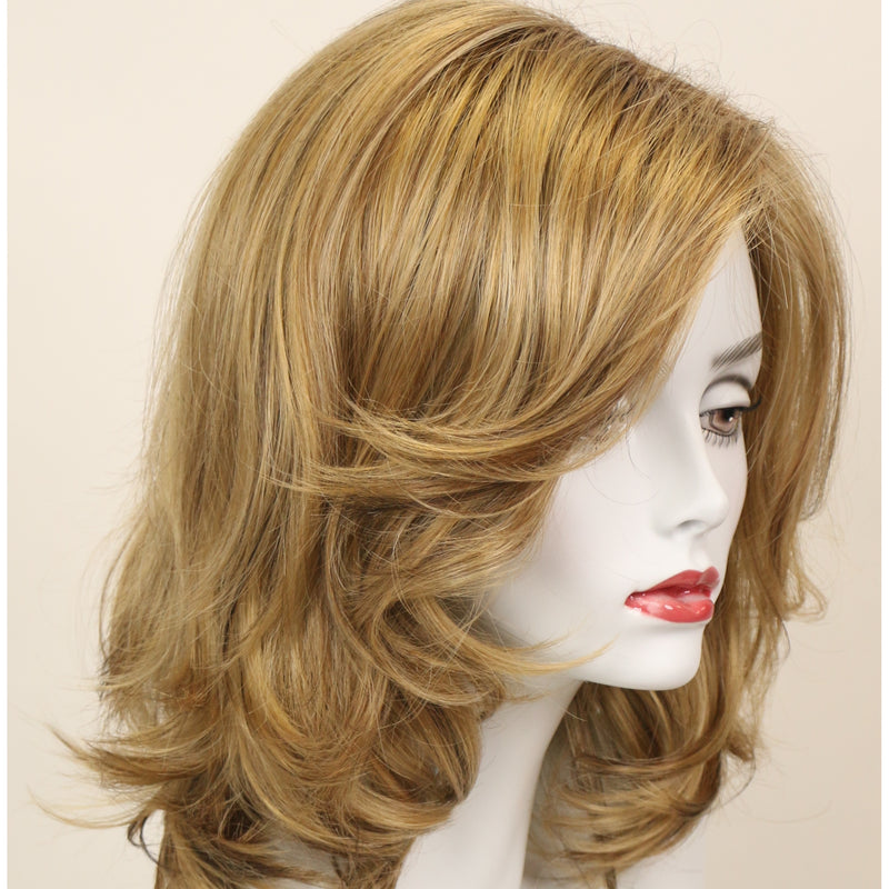 Butter Pecan-R wig color