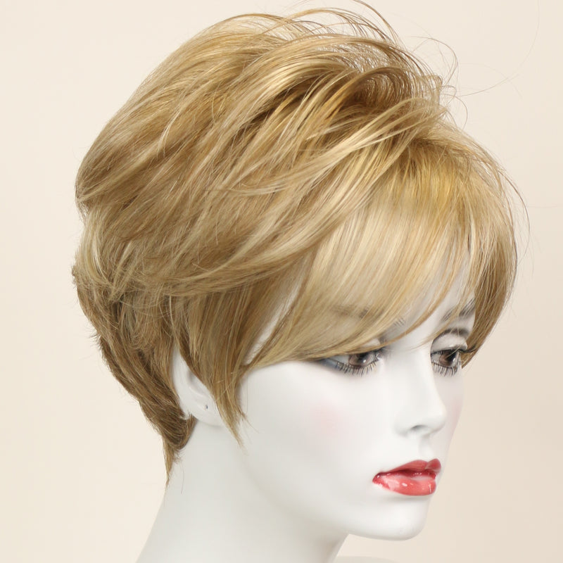 Creamy Toffee wig color
