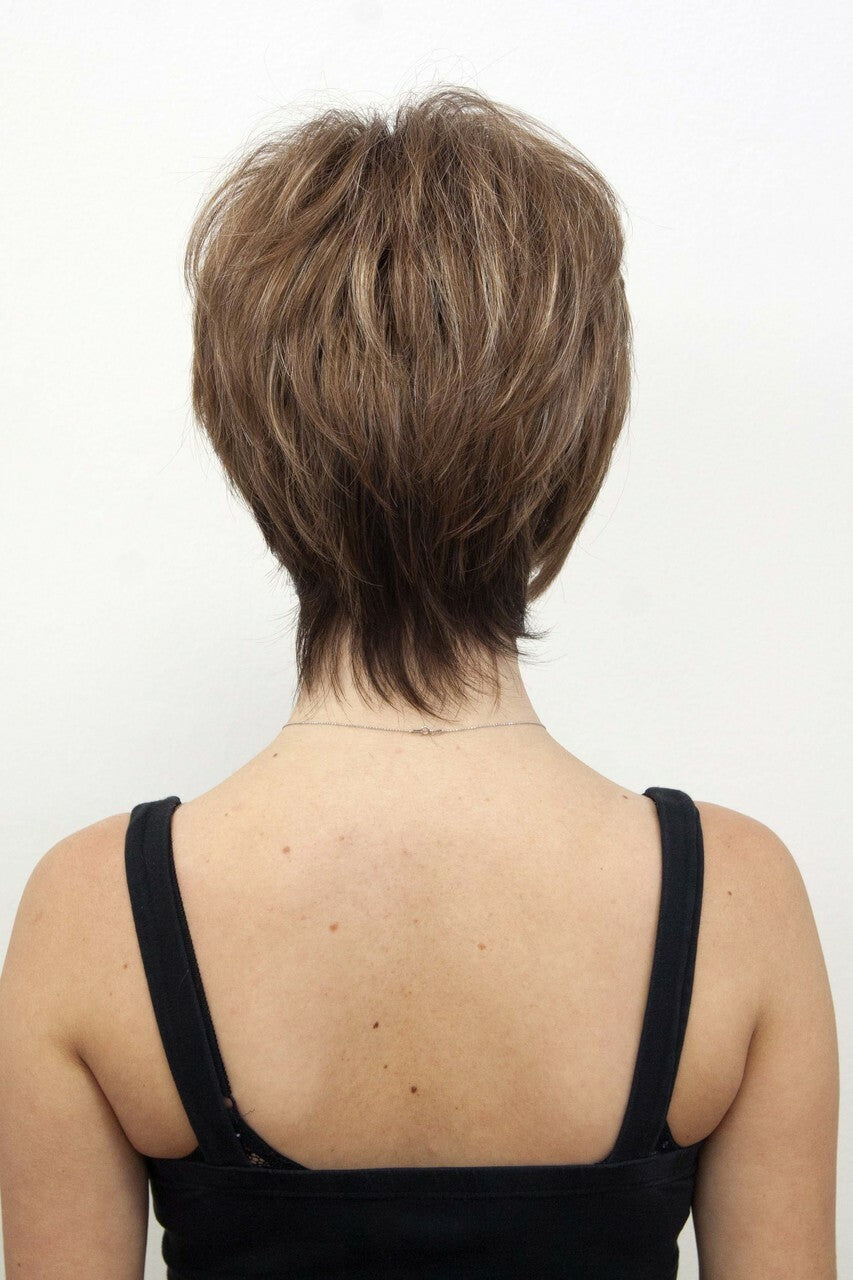 Maple Sugar-R Color / Kelly w/ Roots / Short Wig