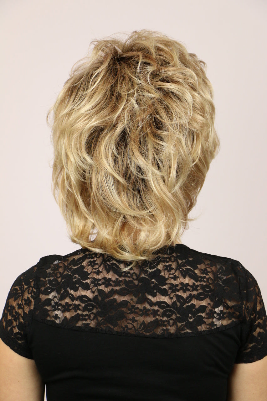 Sugar Cane-R / Large Dawn w/ Roots / Medium Wig