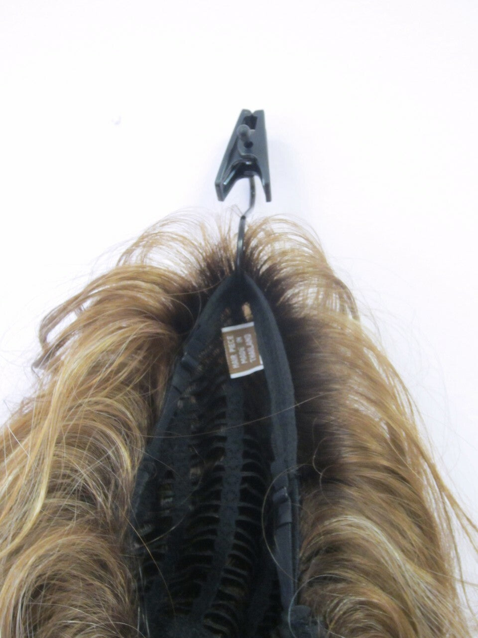Wig Hanger
